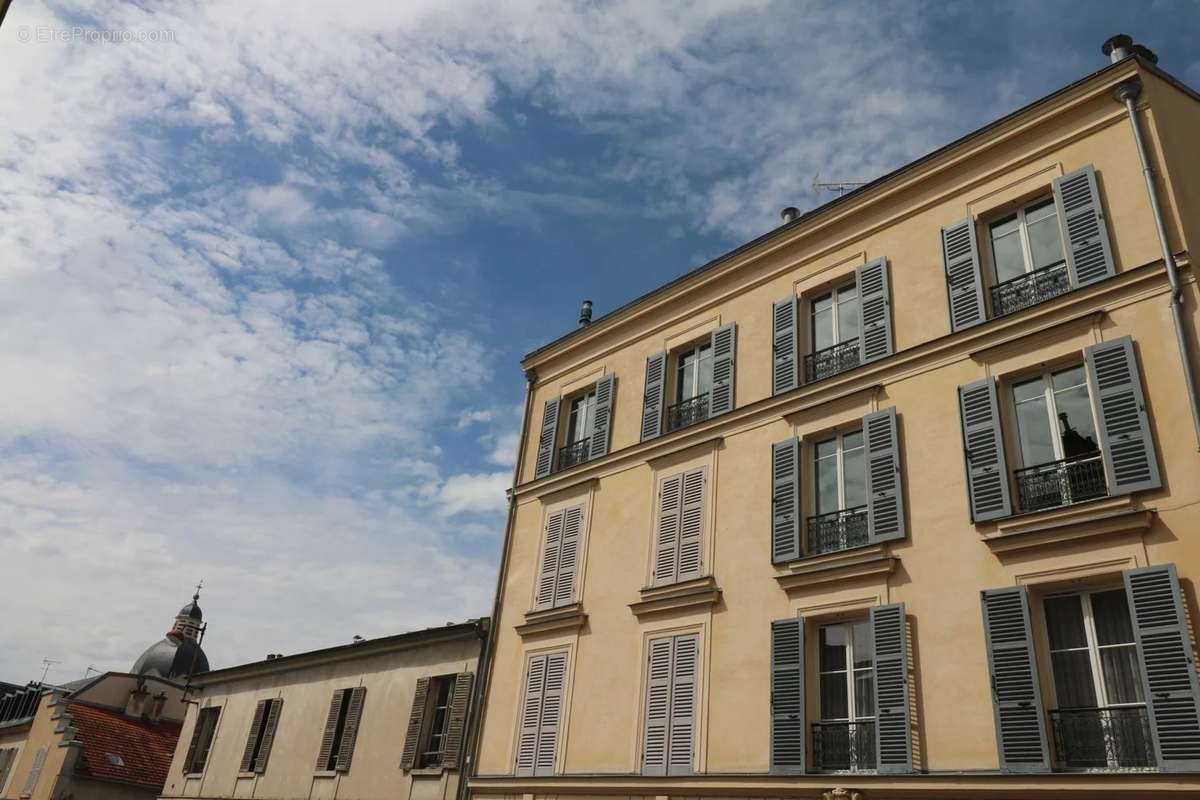 Appartement à VERSAILLES