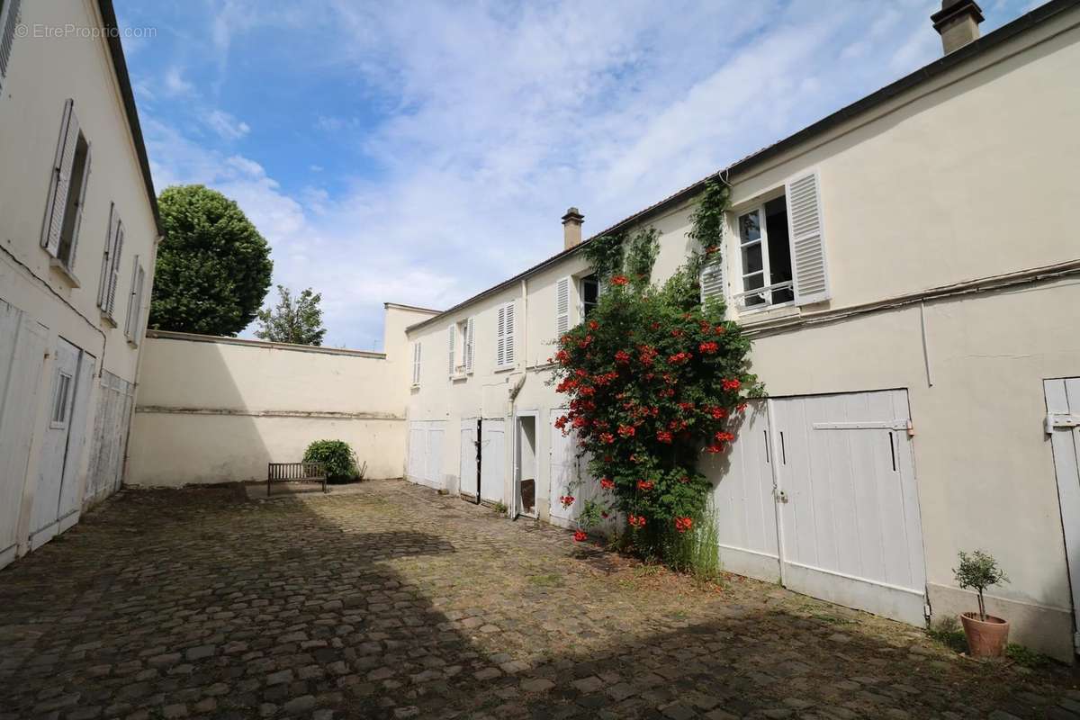 Appartement à VERSAILLES