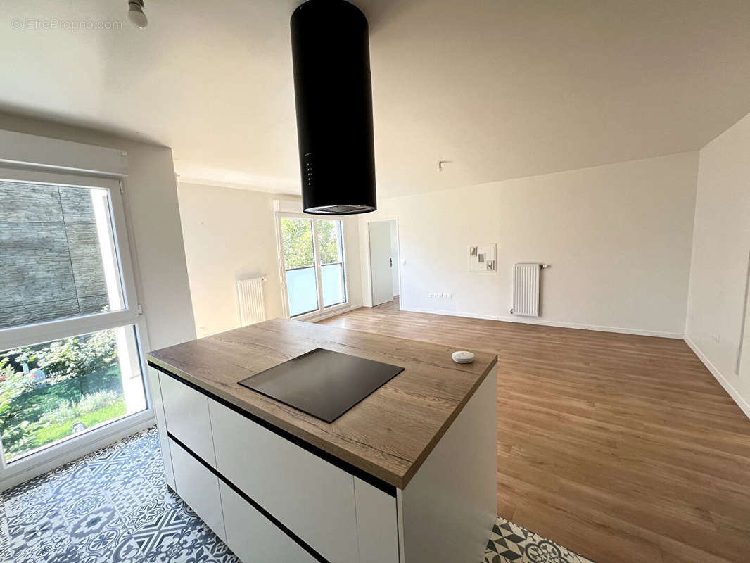 Appartement à NANTERRE