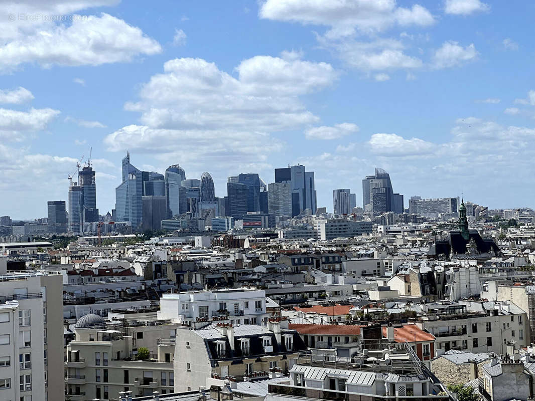 Appartement à LEVALLOIS-PERRET