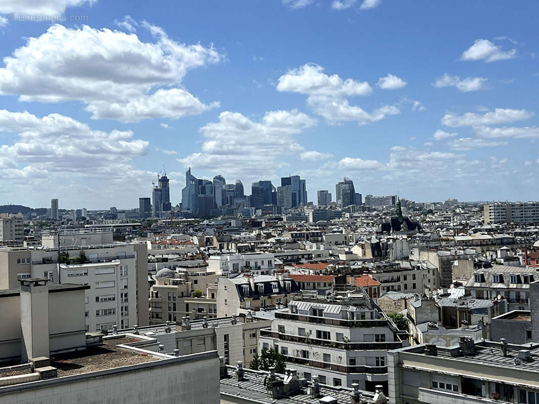 Appartement à LEVALLOIS-PERRET