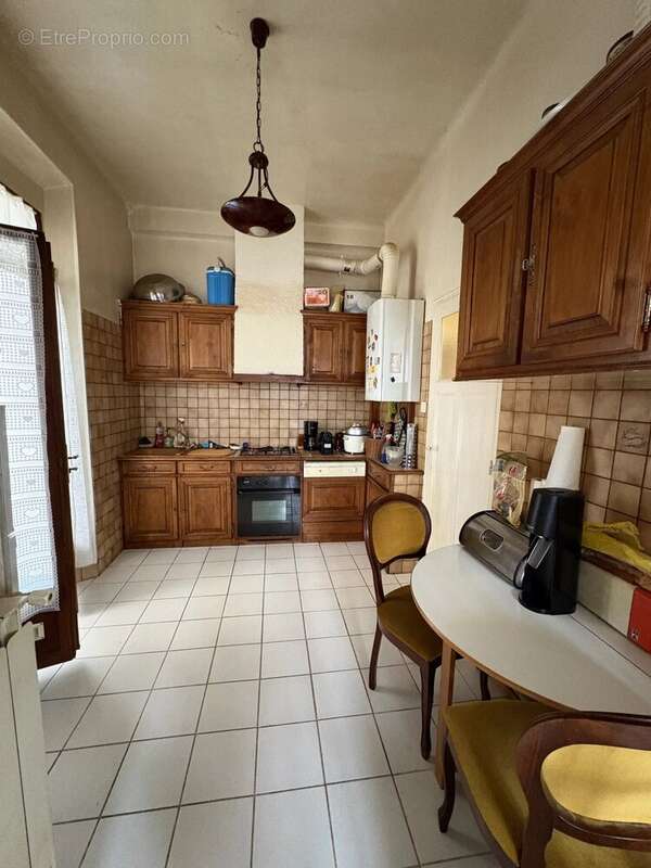 Appartement à MARSEILLE-7E