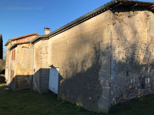 Maison à NERIGNAC