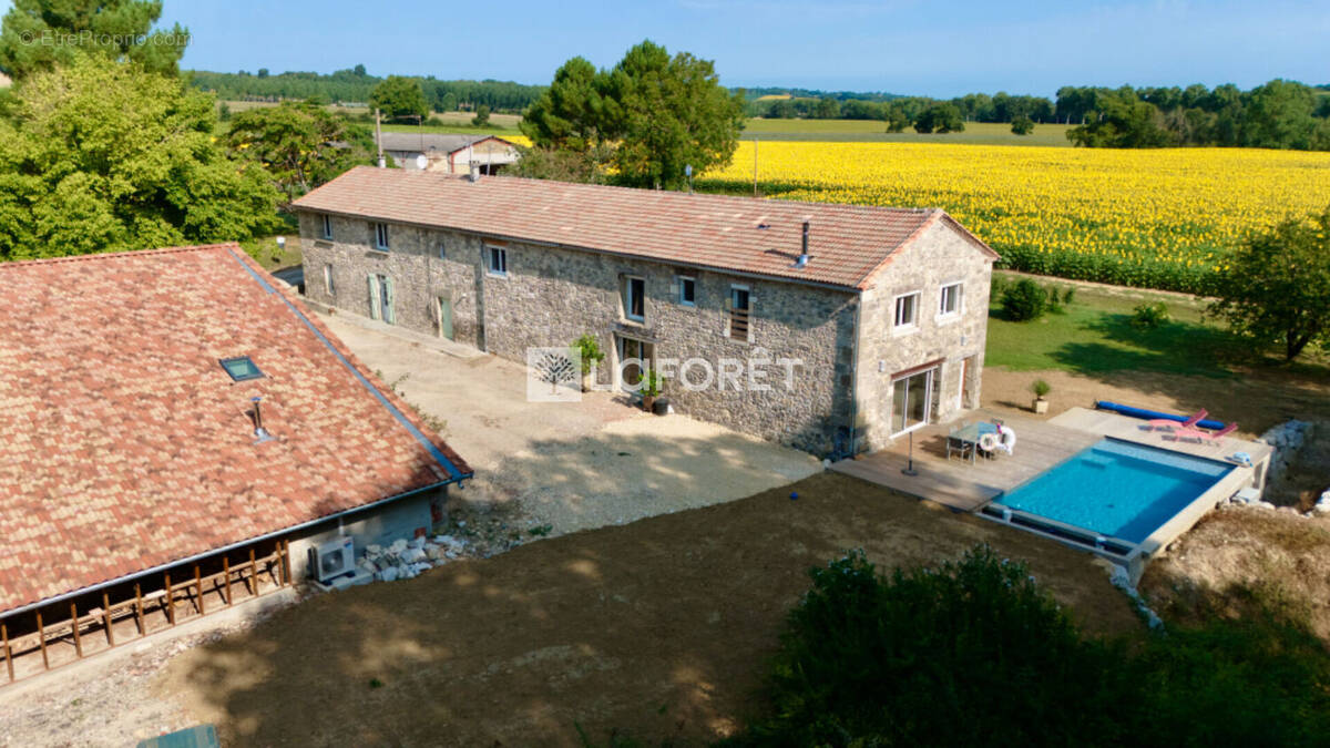 Maison à NERAC