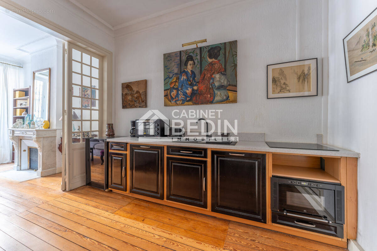 Appartement à BORDEAUX