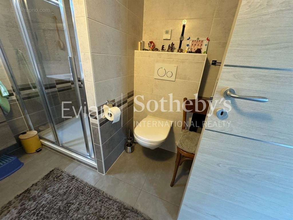 Appartement à EVIAN-LES-BAINS