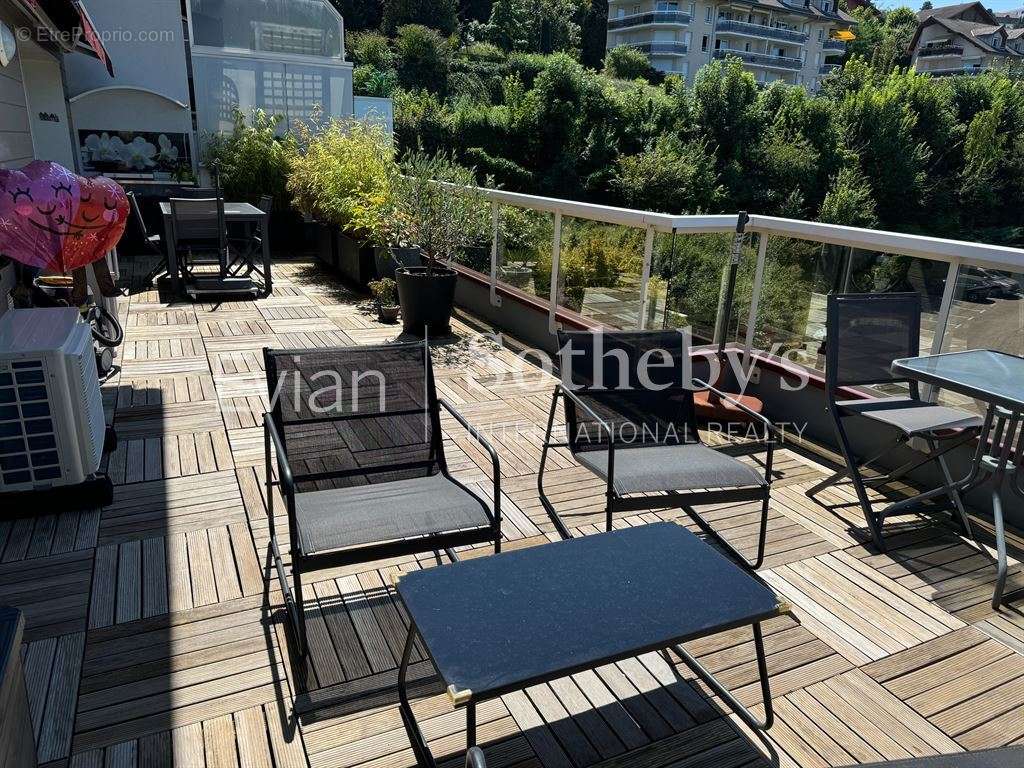 Appartement à EVIAN-LES-BAINS