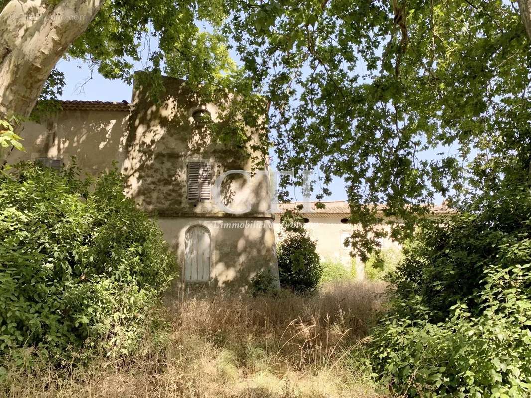 Maison à VAISON-LA-ROMAINE