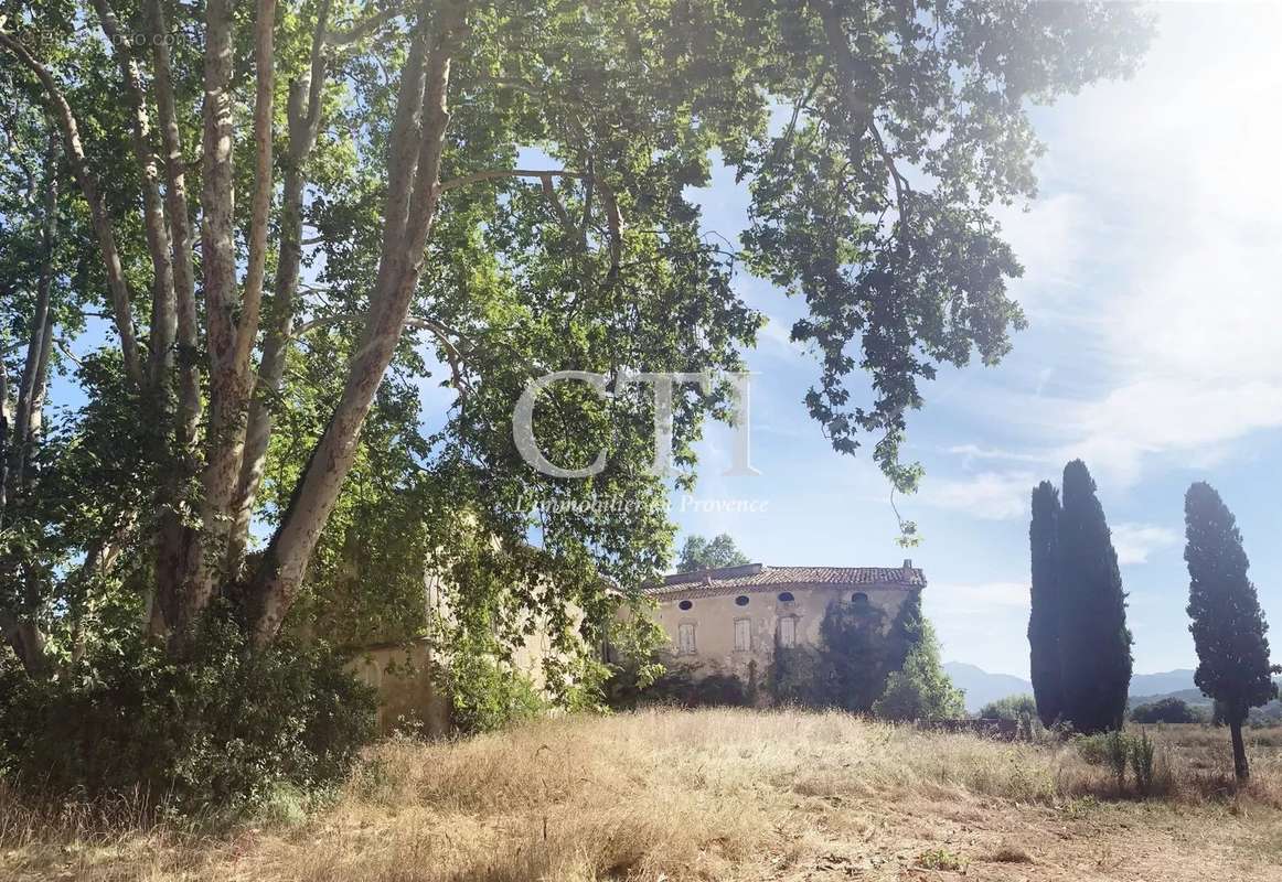 Maison à VAISON-LA-ROMAINE