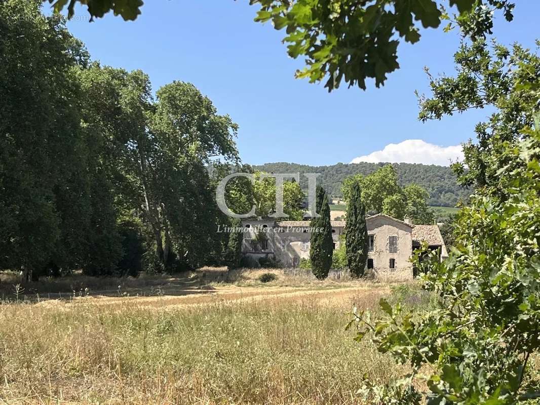 Maison à VAISON-LA-ROMAINE