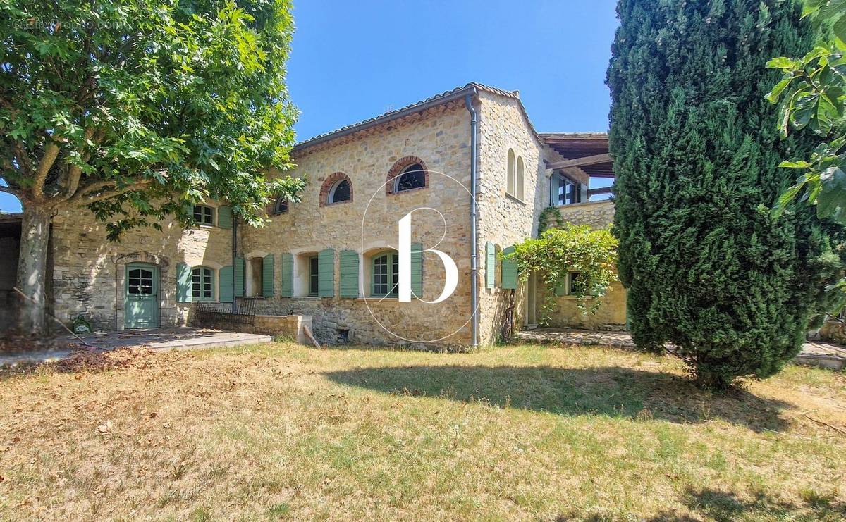 Maison à UZES