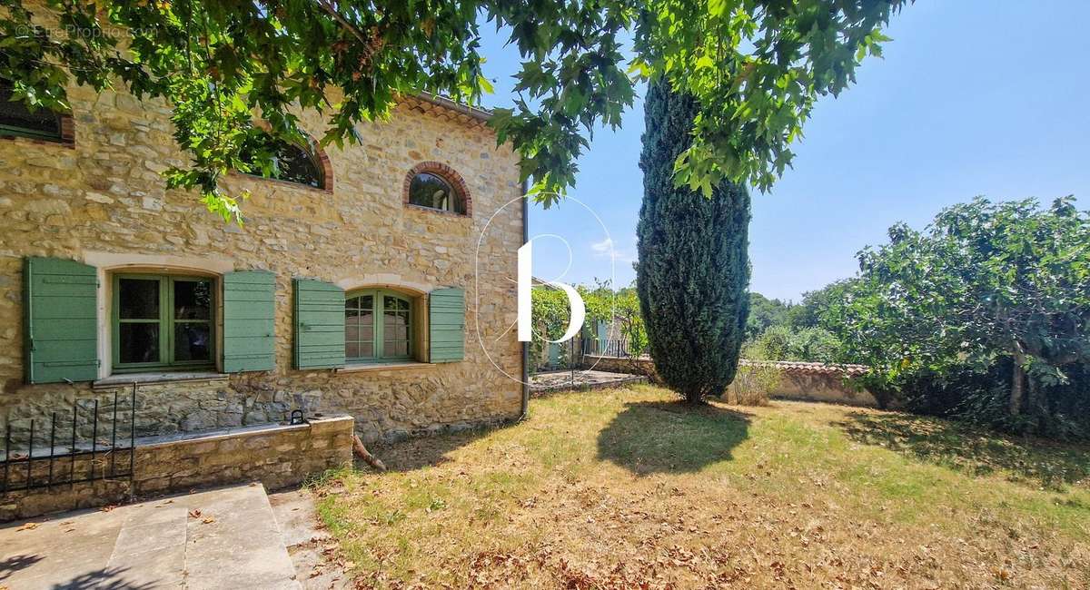 Maison à UZES