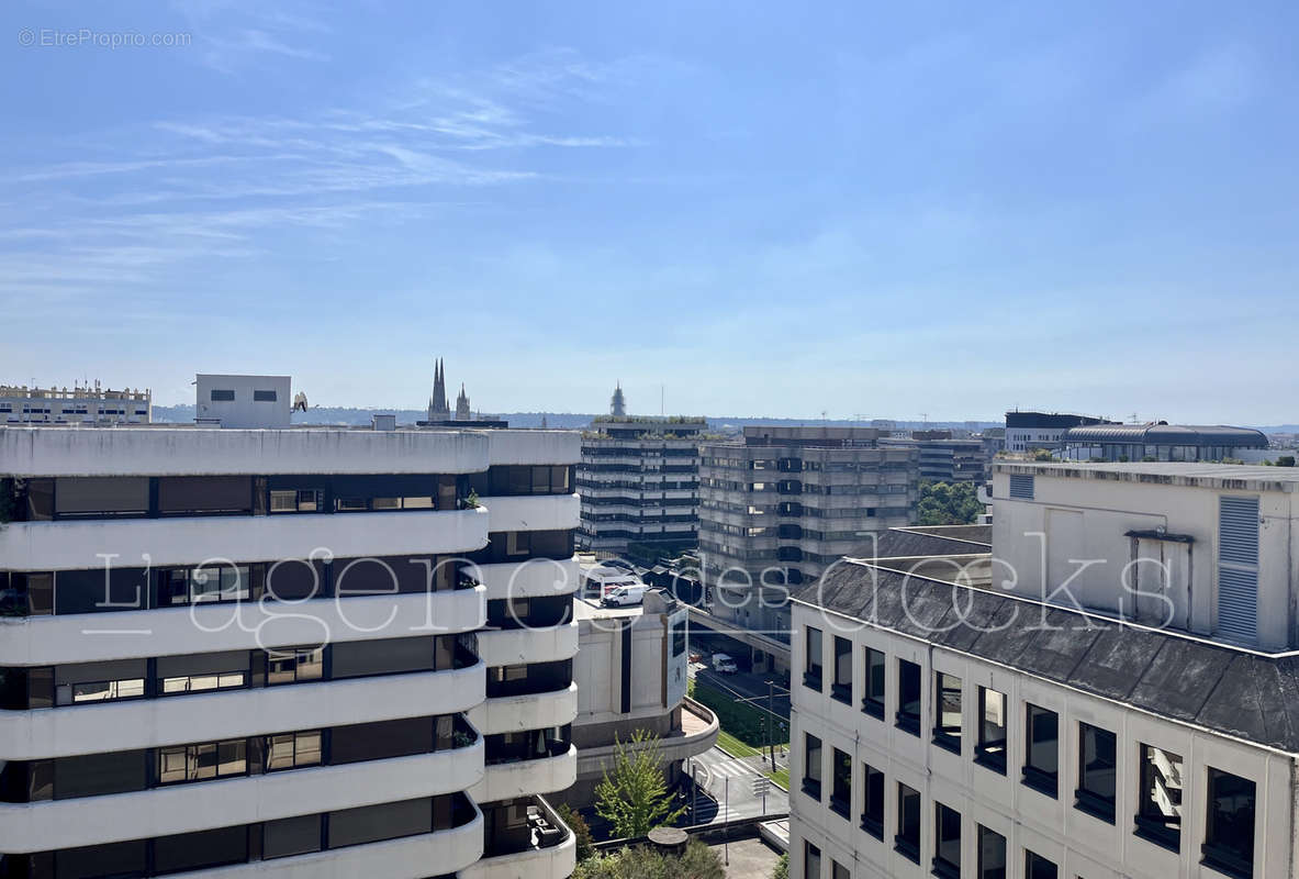 Appartement à BORDEAUX