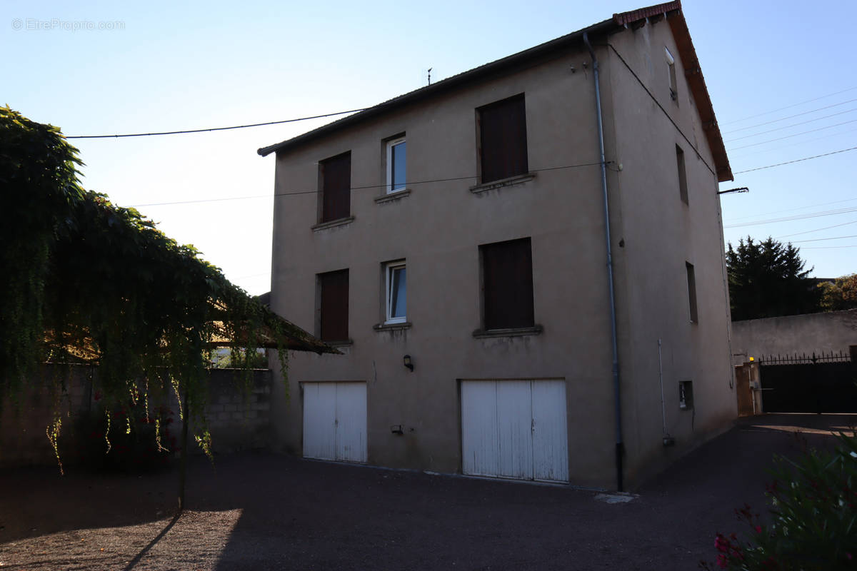 Maison à AUTUN