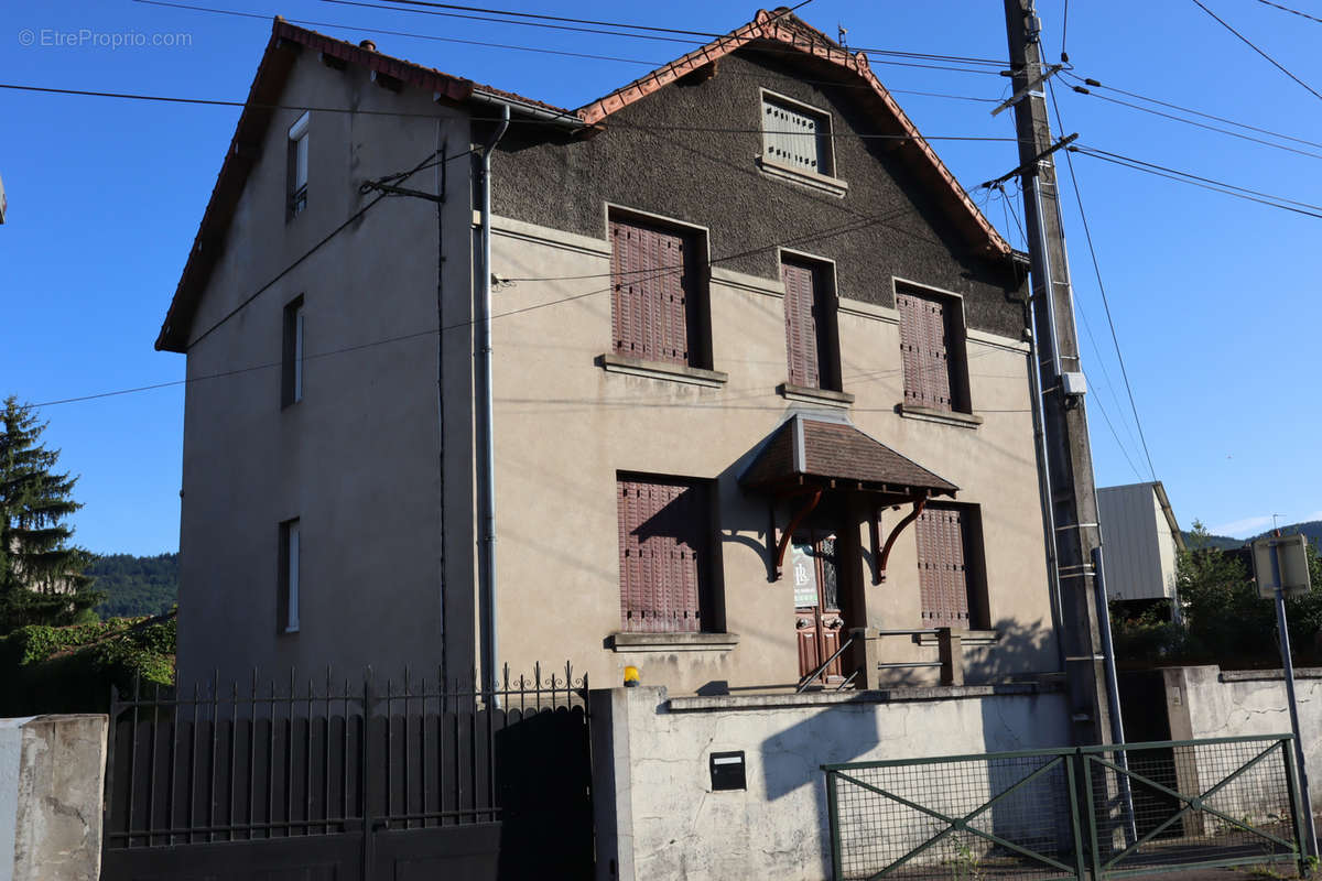 Maison à AUTUN