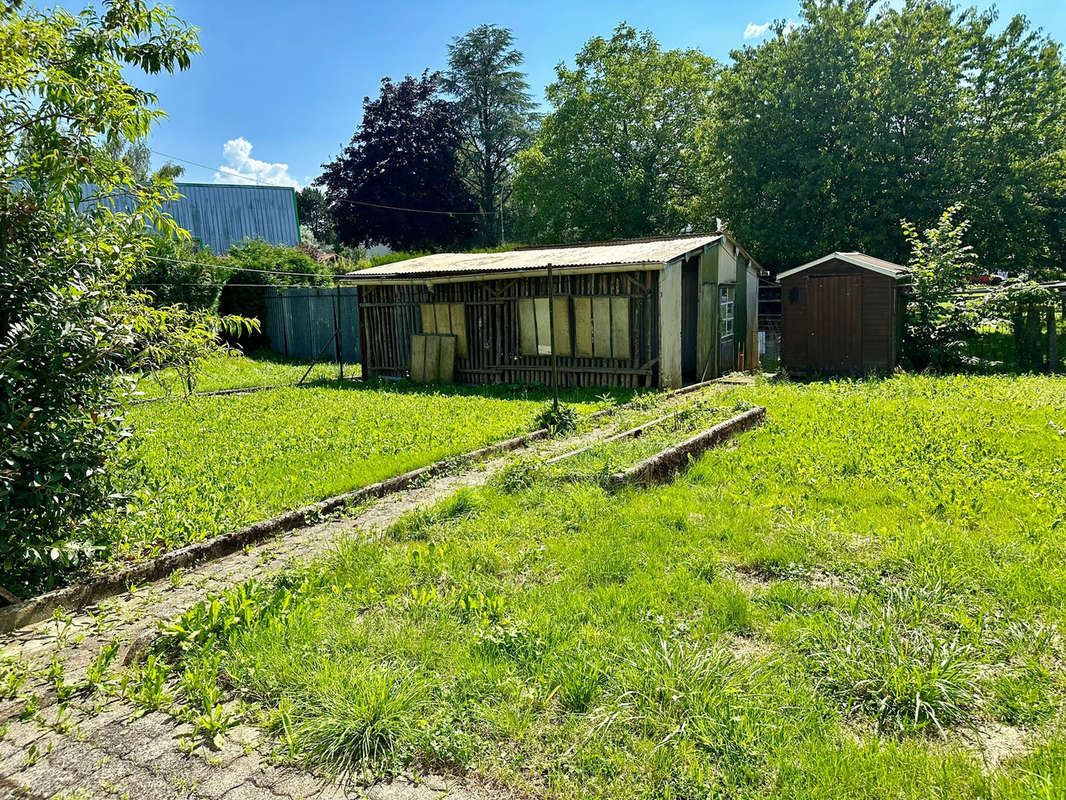 Maison à L&#039;ISLE-SUR-LE-DOUBS