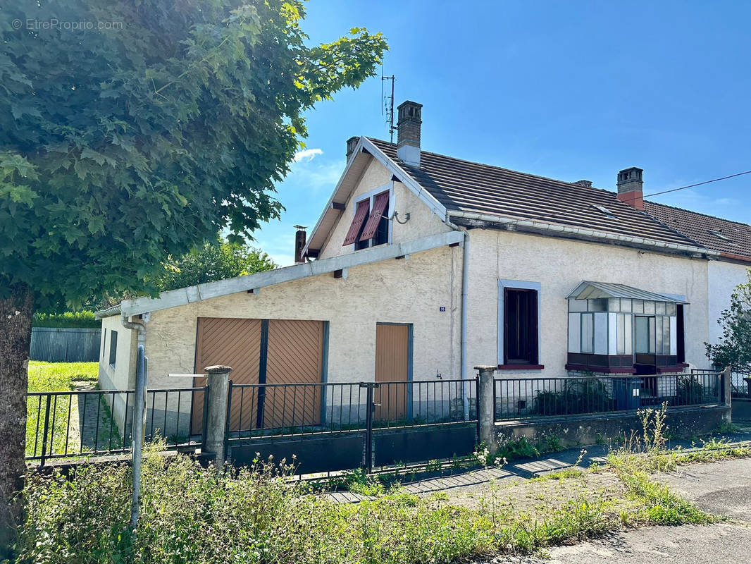 Maison à L&#039;ISLE-SUR-LE-DOUBS