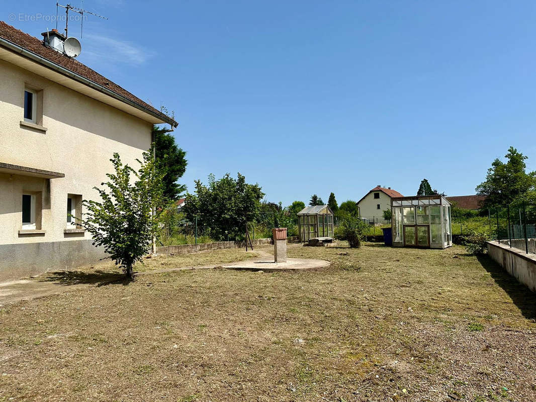 Maison à LUXEUIL-LES-BAINS