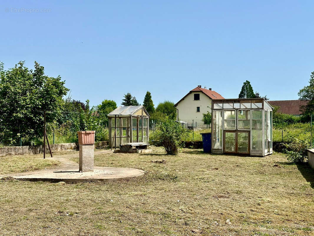 Maison à LUXEUIL-LES-BAINS