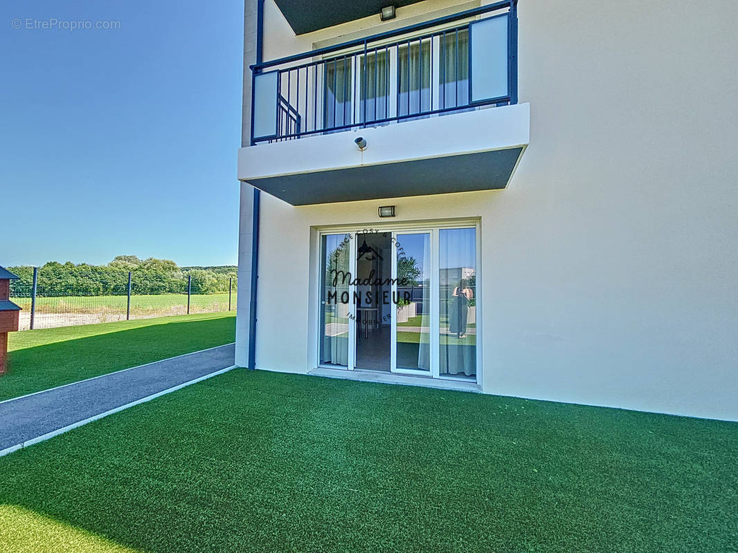 Appartement à SAINT-ETIENNE-DE-SAINT-GEOIRS