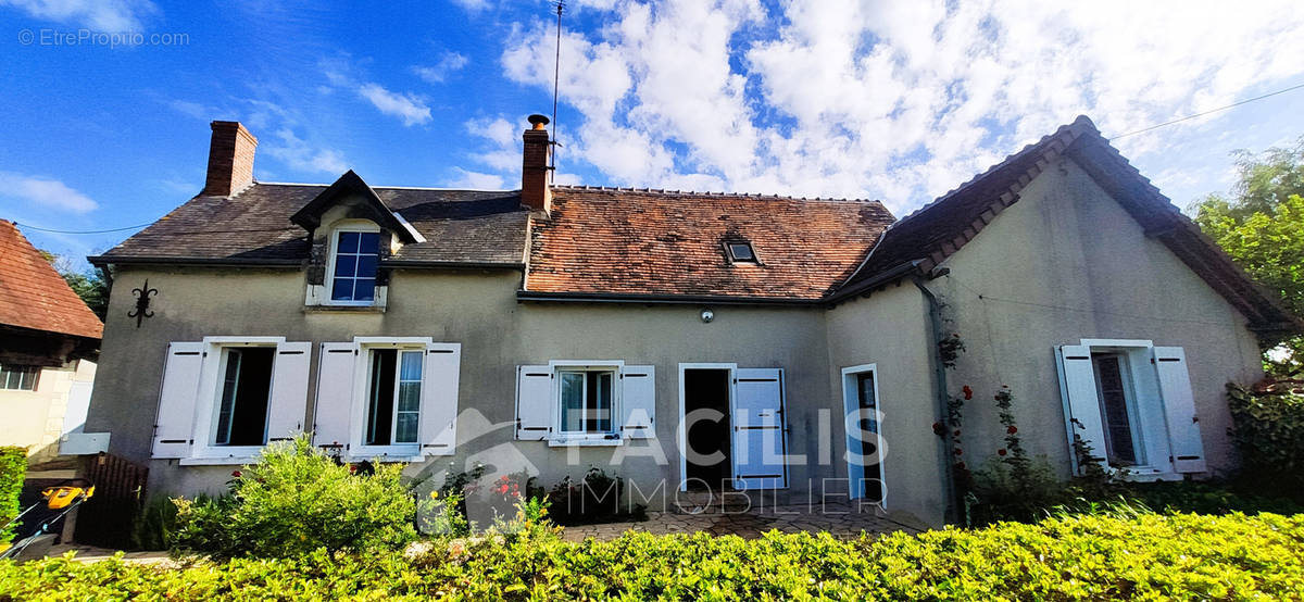 Maison à PALLUAU-SUR-INDRE