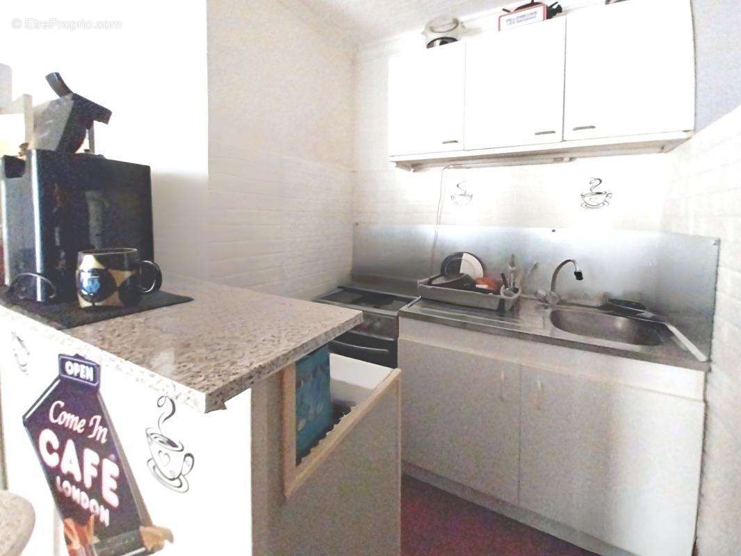 Appartement à VILLENEUVE-LES-BEZIERS