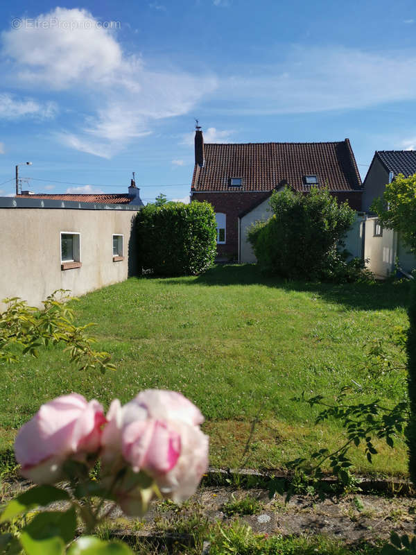 Maison à VERMELLES