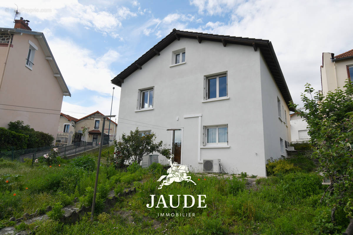 Maison à CLERMONT-FERRAND