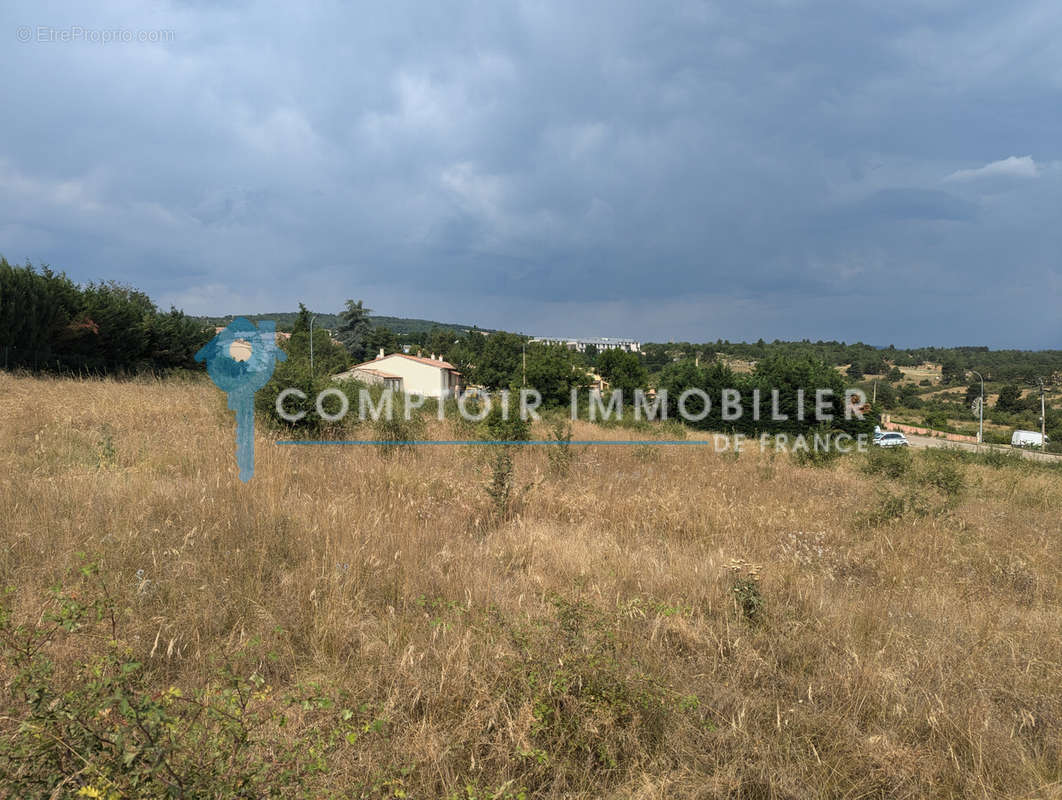 Terrain à SAINT-CHRISTOL