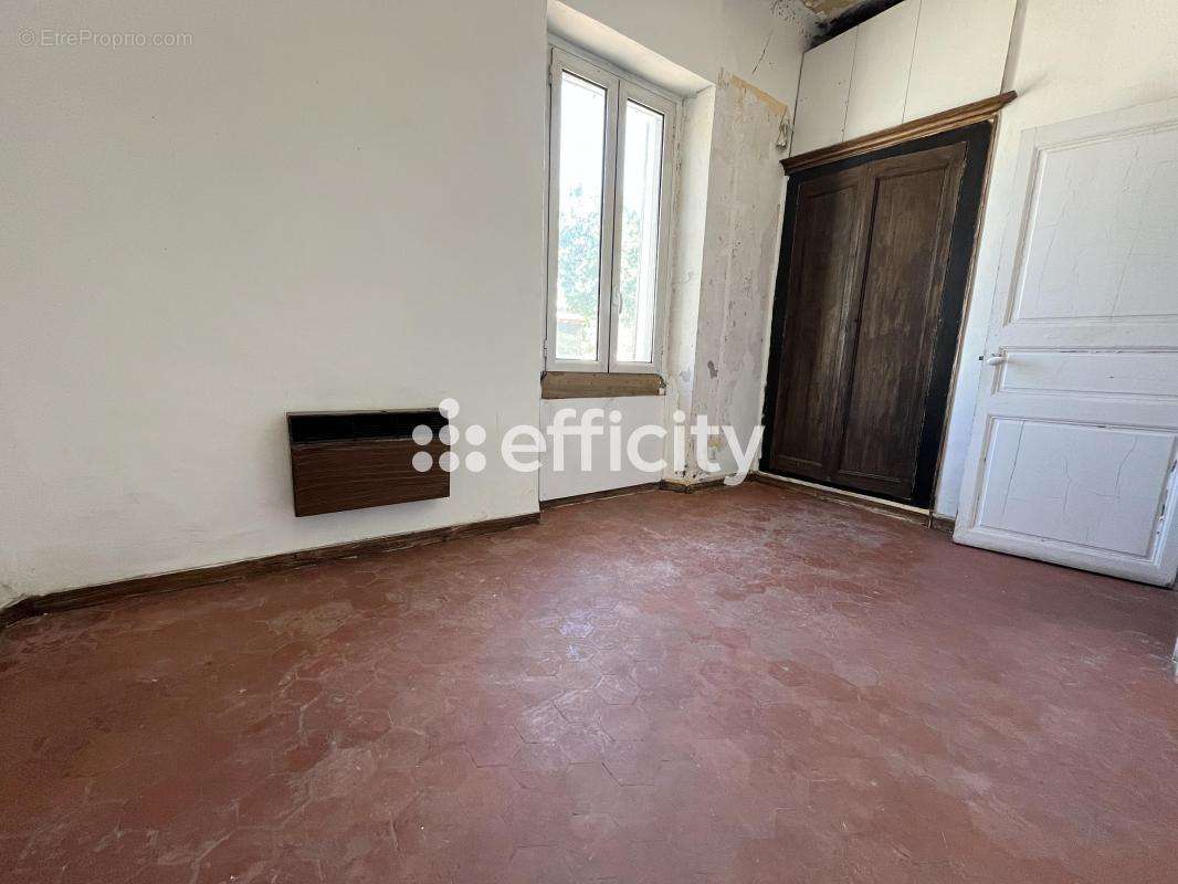 Appartement à MARSEILLE-12E