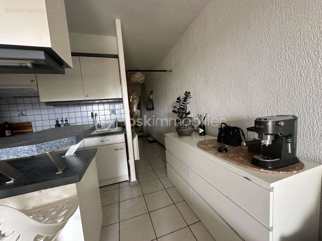 Appartement à MAUGUIO