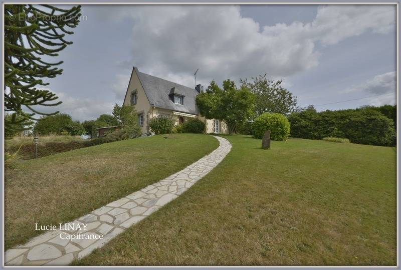 Maison à SAINT-MARS-SUR-LA-FUTAIE