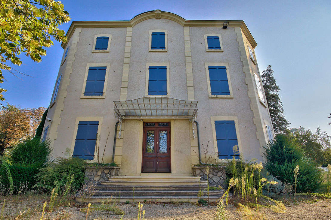 Appartement à PONT-EVEQUE