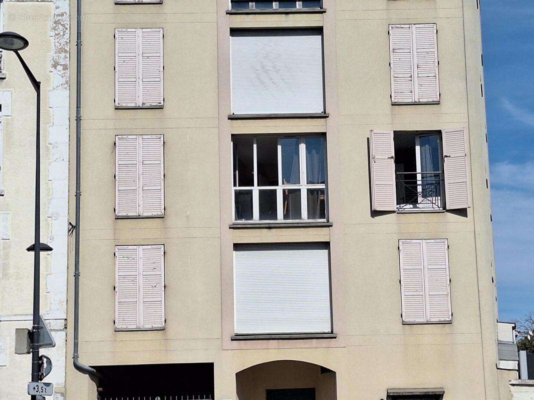 Appartement à SAINT-DENIS