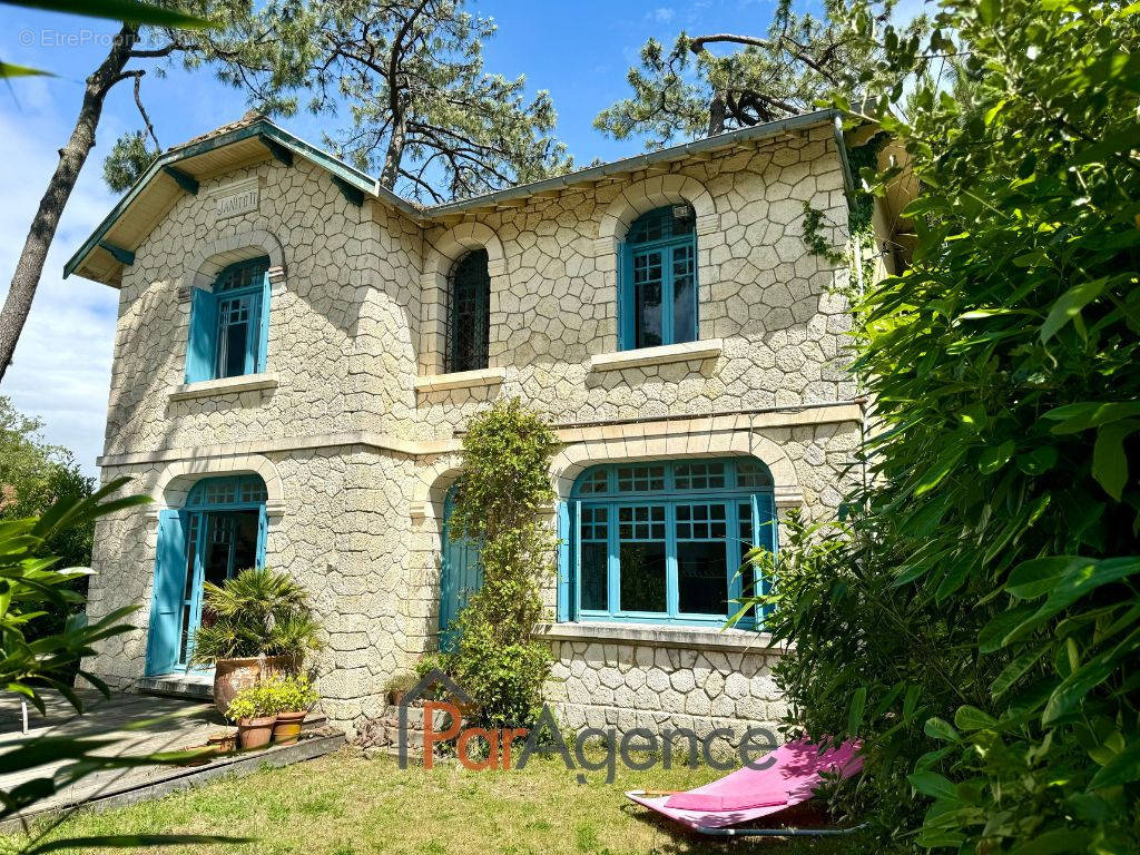 Maison à SAINT-PALAIS-SUR-MER