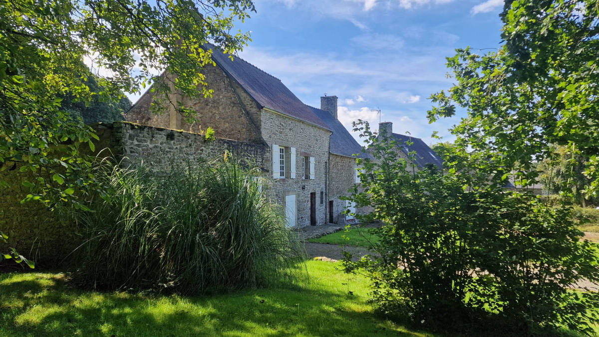 Maison à PLEUDIHEN-SUR-RANCE