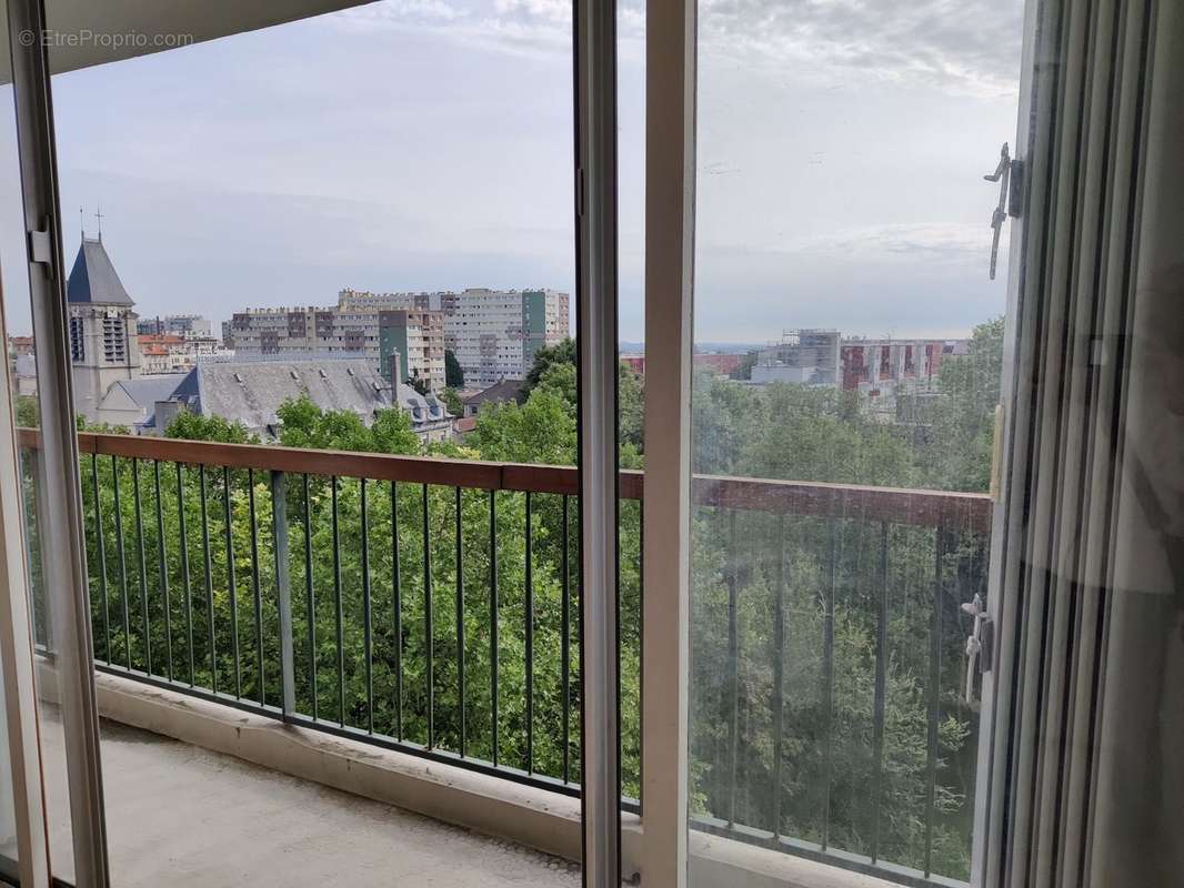 Appartement à VILLEJUIF