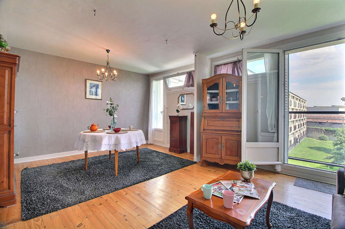 Appartement à CLERMONT-FERRAND