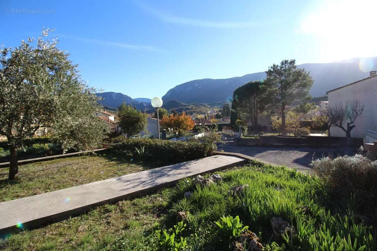 Maison à QUILLAN