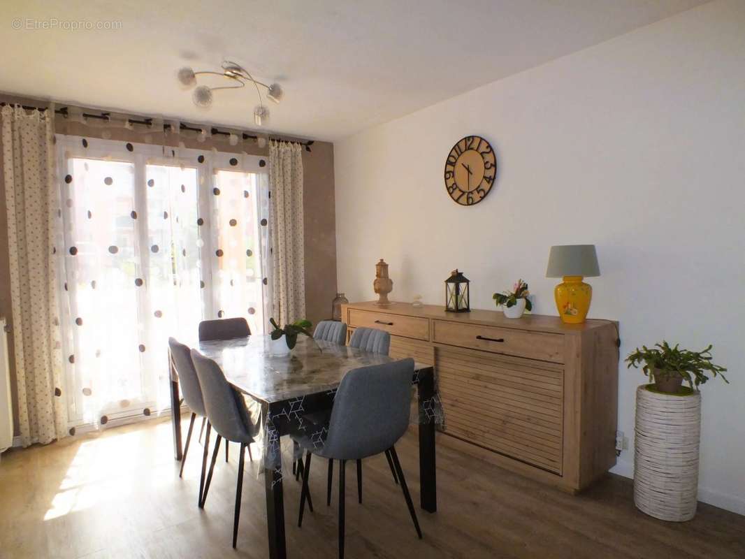 Appartement à AIX-EN-PROVENCE