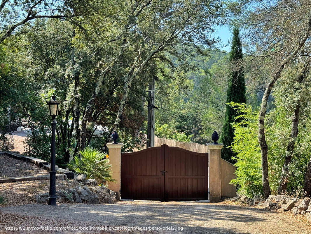 Maison à LORGUES