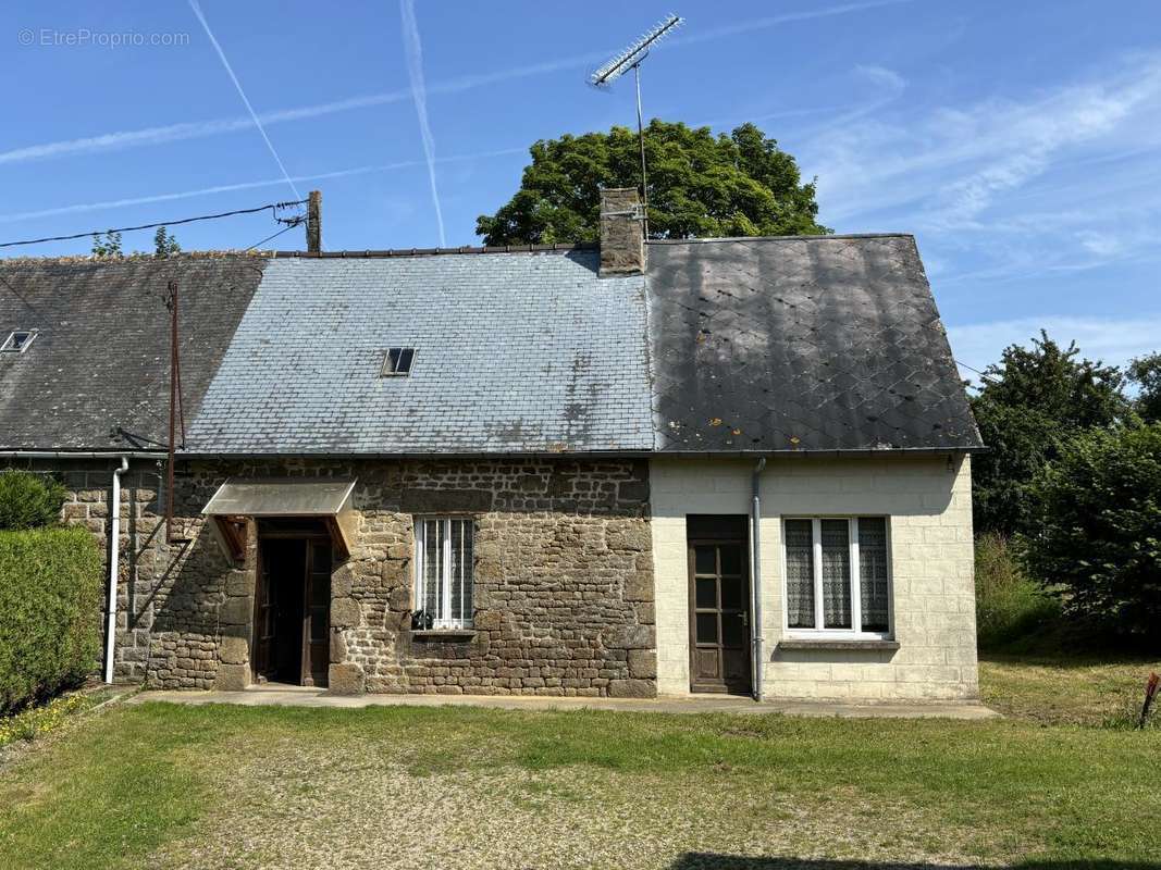 Maison à SAINT-FRAIMBAULT