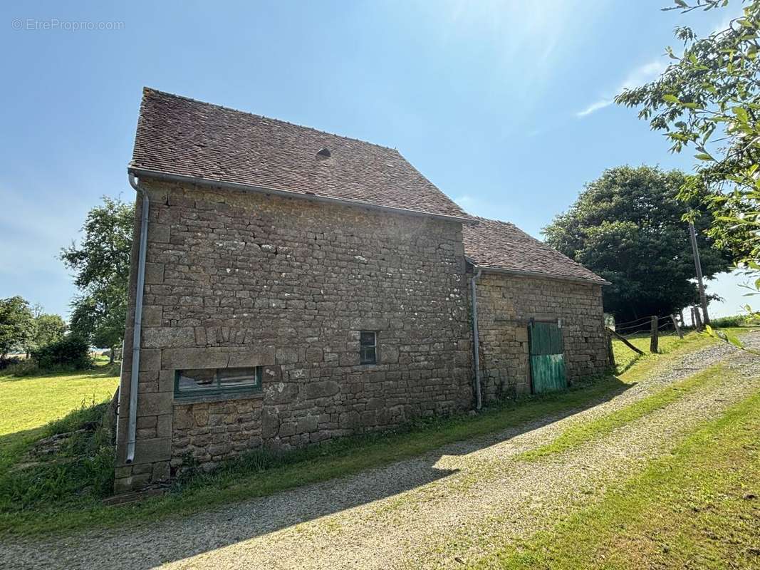 Maison à SAINT-FRAIMBAULT