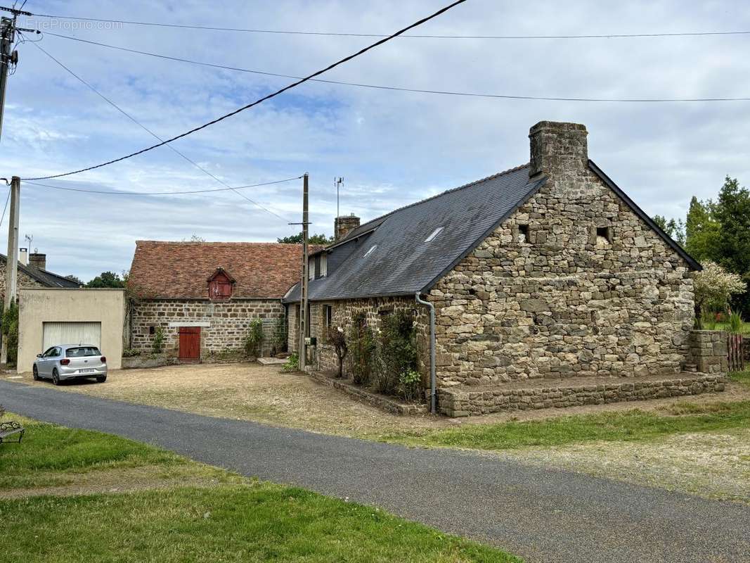 Maison à CEAUCE