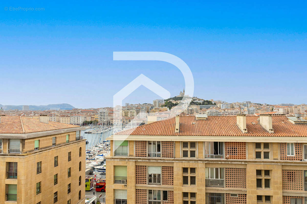 Appartement à MARSEILLE-2E