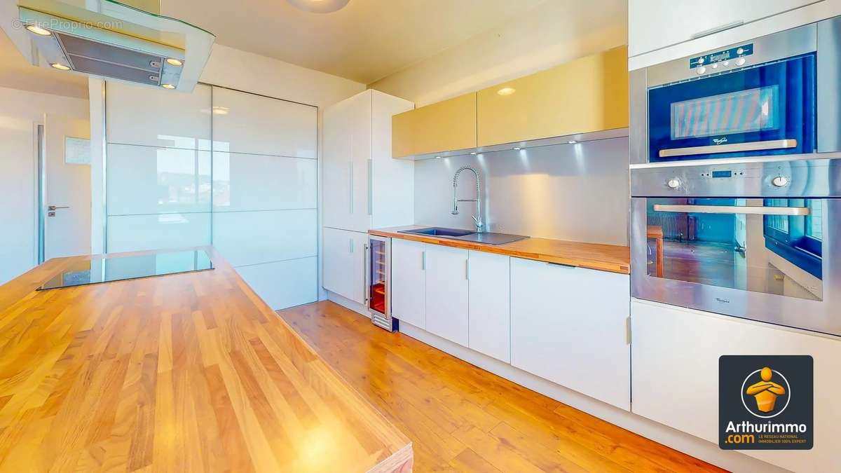 Appartement à LYON-7E