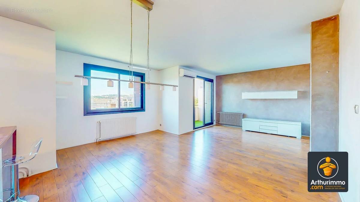 Appartement à LYON-7E