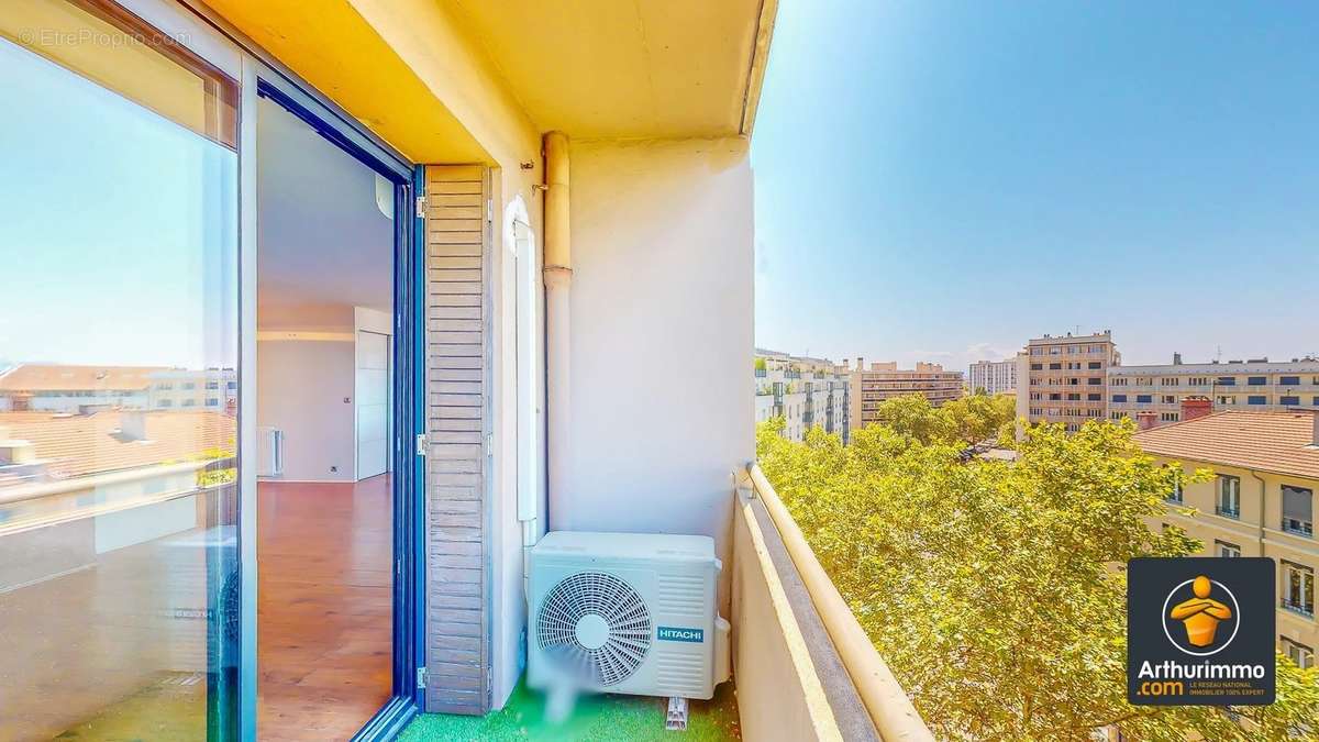 Appartement à LYON-7E