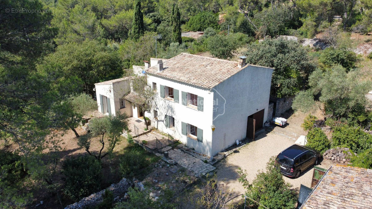 Maison à NIMES