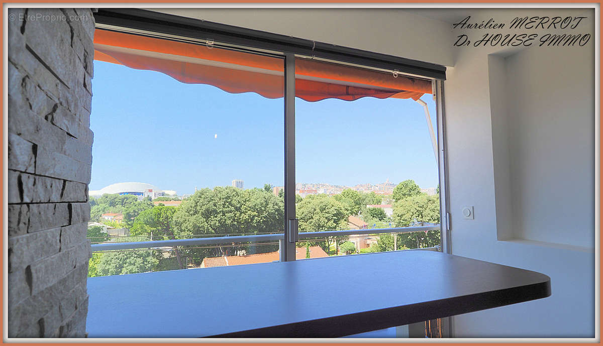 Appartement à MARSEILLE-9E